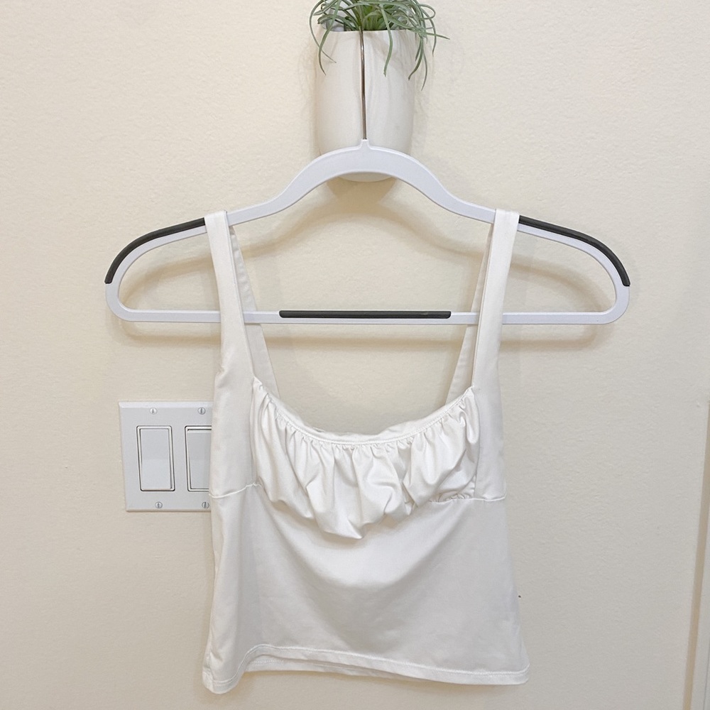 Forever 21 scoop neck ruched top